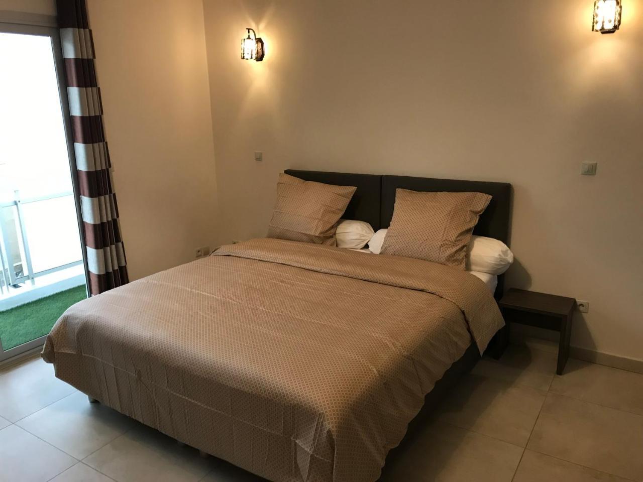 J Pad Hotel Dakar Exterior photo